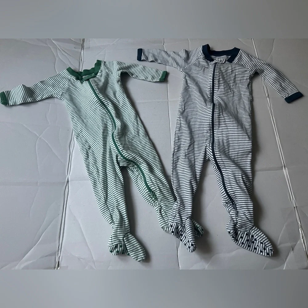 2 LAKE Pajamas - Baby Sleeper